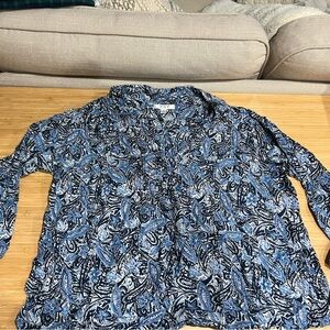 💙 Liz Claiborne 1X Blue Paisley Blouse – Lightweight & Flowy 💙